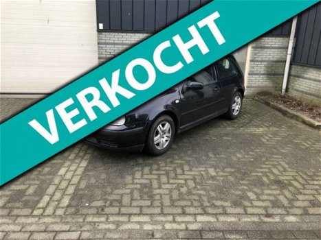 Volkswagen Golf - 1.9 TDI Comfortline| Airco|Trekhaak|Nwe D-riem|Nw APK| - 1