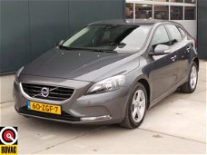 Volvo V40 - 1.6 T3 KINETIC, INTRO LINE