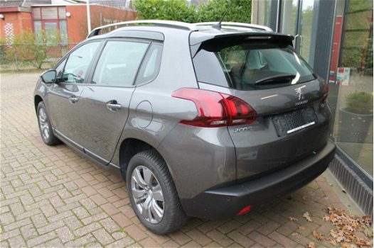 Peugeot 2008 - 1.2 Puretech Style Nw type Nav/PDC/Cruise - 1