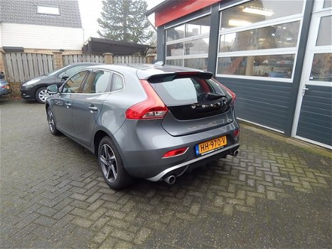 Volvo V40 - 2.0 D2 R-DESIGN BUSINESS - 1