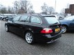 BMW 5-serie Touring - 530 D xenon sportstoelen - 1 - Thumbnail