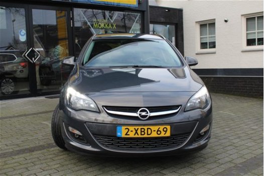 Opel Astra Sports Tourer - 1.6CDTI Design Edition - 1