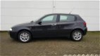 Alfa Romeo 147 - 1.6 T.Spark Edizione Esclusiva /Clima - 1 - Thumbnail