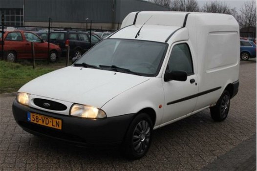 Ford Courier - 1.8 Peter Mulder JR Emmer-Compascuum - 1