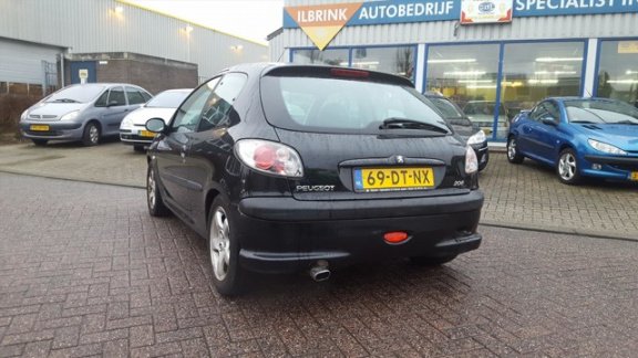 Peugeot 206 - GTI 2.0 16V Airco, Nieuwe distributie set, nieuwe koppeling - 1