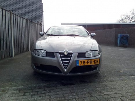Alfa Romeo GT - 3.2 V6 24V Dist. NL BIJTELLINGSVRIENDELIJK - 1
