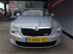 Skoda Superb - 1.6 TDI ACTIVE BUSINESS | NAVIGATIE | CRUISE | CLIMA | TREKHAAK | ALL-IN - 1 - Thumbnail