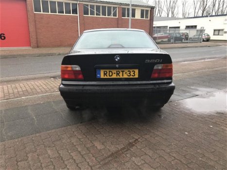 BMW 3-serie - 320i Executive Vanos YOUNGTIMER - 1