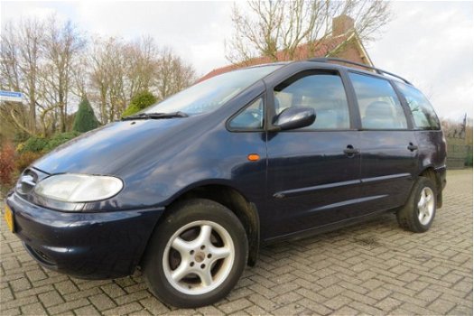 Ford Galaxy - 2.3-16V Aut. met Airco & Diverse Opties - 1