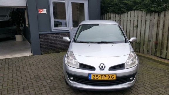 Renault Clio - 1.6-16V Exception Sport - Airco - PDC - Cruise - 1