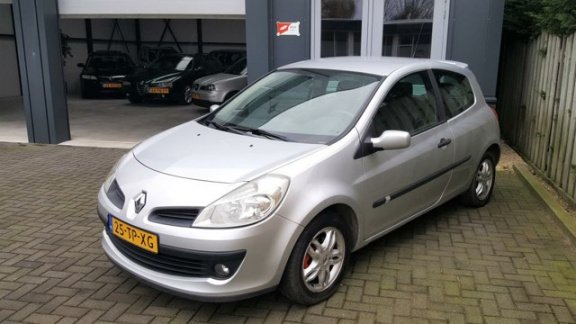 Renault Clio - 1.6-16V Exception Sport - Airco - PDC - Cruise - 1