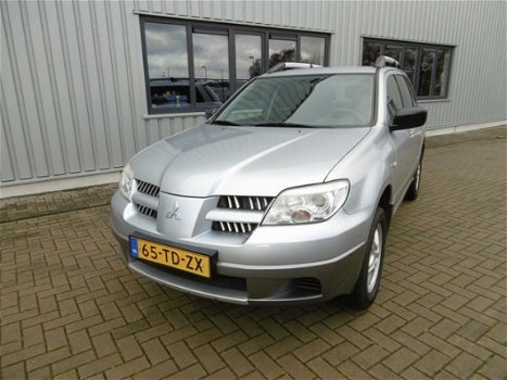 Mitsubishi Outlander Sport - 2.0 Invite+ Lpg G3 Airco Suv - 1