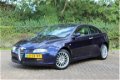 Alfa Romeo GT - 2.0 JTS Distinctive / Leer / Climate Control / Sportvelgen - 1 - Thumbnail