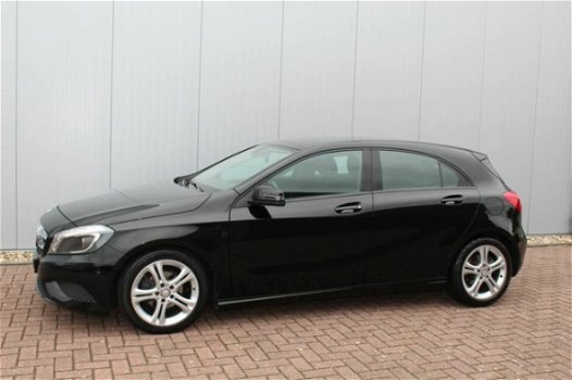 Mercedes-Benz A-klasse - 180 CDI Edition Navigatie 4U3 xenon, PDC v+a, navi, 17