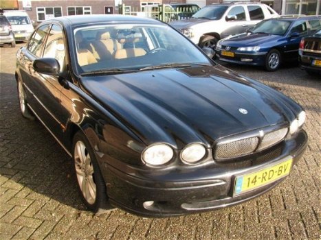 Jaguar X-type - X-type 2.5 V6 Sport - 1