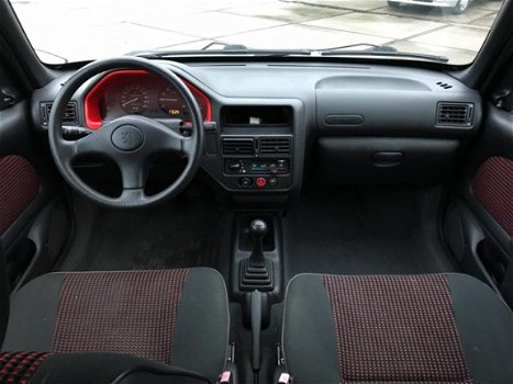 Peugeot 106 - Nieuwe APK/Elek.ramen/1.1 XR - 1