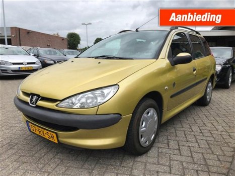 Peugeot 206 - SW 1.4 X-Design airco Nieuwe Apk keuring 11-2019 - 1