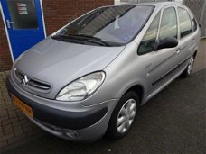 Citroën Xsara Picasso - 1.6i NAP, RIJDT PRIMA, ZIET ER GOED UIT. NIEUWE APK