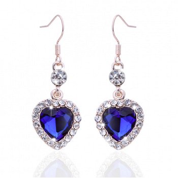 schitterende titanic oorbellen blauw kristal hart en kleine heldere kristalletjes 1001oorbellen - 1
