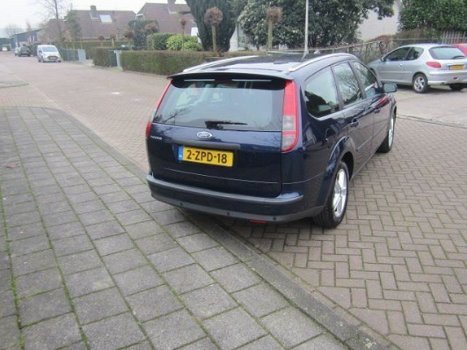 Ford Focus - 1.6-16V Titanium - 1