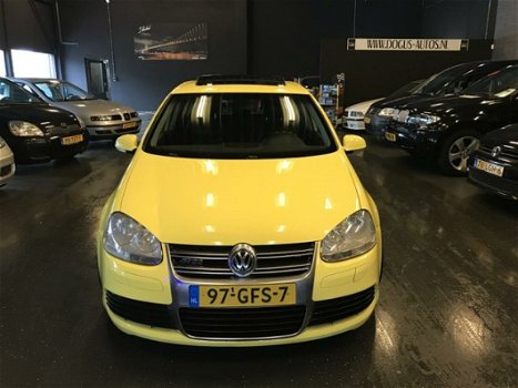 Volkswagen Golf - 1.9 TDI / R32 NAVI/LEER/BOMVOL/DAK/ZEER\NETTE - 1