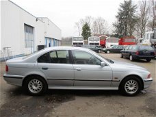 BMW 5-serie - 520 I , Airco, Executive