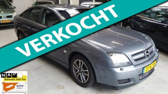 Opel Vectra GTS - 3.2 V6 Elegance - Leer - PDC - Cruise - Xenon - LM - 1