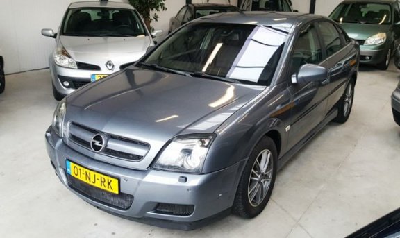 Opel Vectra GTS - 3.2 V6 Elegance - Leer - PDC - Cruise - Xenon - LM - 1