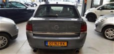 Opel Vectra GTS - 3.2 V6 Elegance - Leer - PDC - Cruise - Xenon - LM