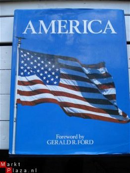 America groots fotoboek van Portland House 1987 - 1