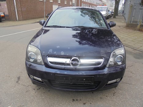 Opel Signum 3.0 CDTI 2004 Onderdelen en Plaatwerk Z21A - 3