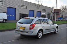 Renault Laguna Grand Tour - 1.9 dCi Authentique, NAVI/AIRCO/CRUISE EXPORT