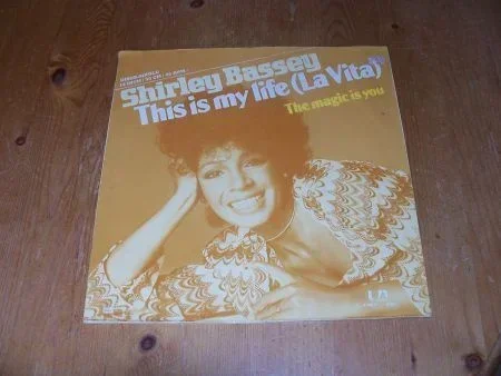 SHIRLEY BASSEY THIS IS MY LIFE 3x DOOS 1 - 1