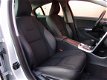 Volvo S60 - 2.0 D3 5-Cil 164PK Automaat MOMENTUM | Navi | Stoelverw. | Half-leder - 1 - Thumbnail