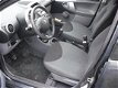Toyota Aygo - 1.0-12V + (5drs, airco, bj07, 2950, -) - 1 - Thumbnail