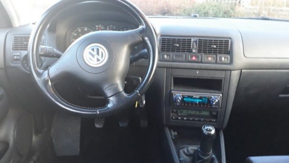 Volkswagen Golf Variant - 2.0 Highline - 1