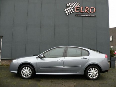 Renault Laguna - 2.0 16V Expression - 1