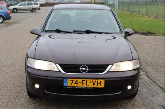 Opel Vectra - 1.6-16V Pearl Peter Mulder JR Emmer-Compascuum - 1