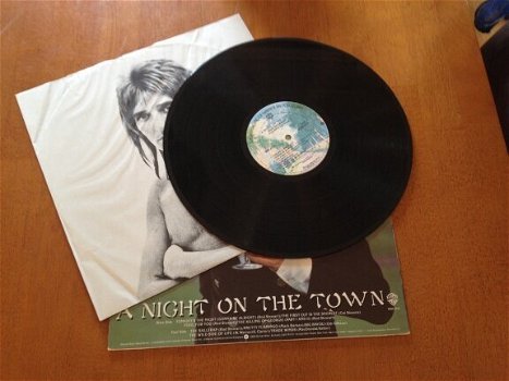 Vinyl Rod Stewart - A night on the town - 1