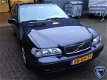 Volvo V70 - 2.5 - 1 - Thumbnail