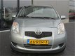 Toyota Yaris - 1.3 VVTI Terra 3drs. Airco, nette auto - 1 - Thumbnail