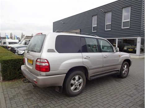 Toyota Land Cruiser 100 - HDJ4.2TD VX STANDARD ROOF WINDOW VAN - 1