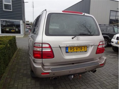 Toyota Land Cruiser 100 - HDJ4.2TD VX STANDARD ROOF WINDOW VAN - 1