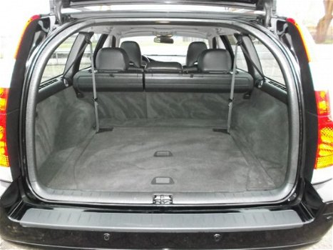 Volvo V70 - 2.4D EDITION automaat 7pers derde bank xenon - 1