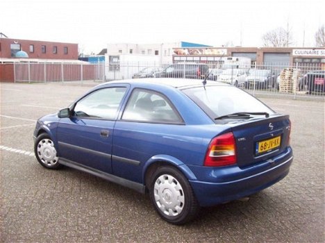 Opel Astra - 1.6 GL - 1