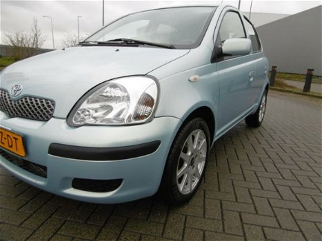 Toyota Yaris - 1.3 VVT-i Idols Airco Bouwjaar 2005 - 1