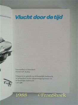 [1988] Vlucht door de tijd, 75 jaar Nederlandse Luchtmacht, Unieboek - 3