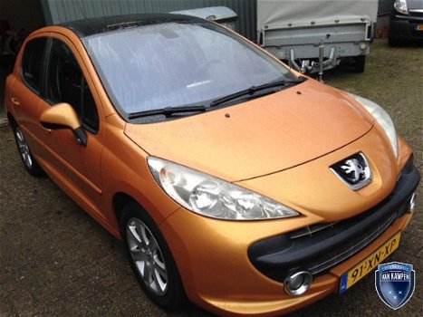 Peugeot 207 - XS 1.6-16V VTi - 1