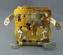 Uurwerk voor onderdelen = FHS 150 - 010 =34681