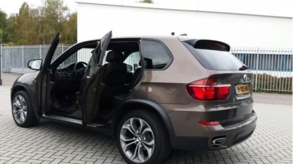 BMW X5 - 4.0d XDrive - 1